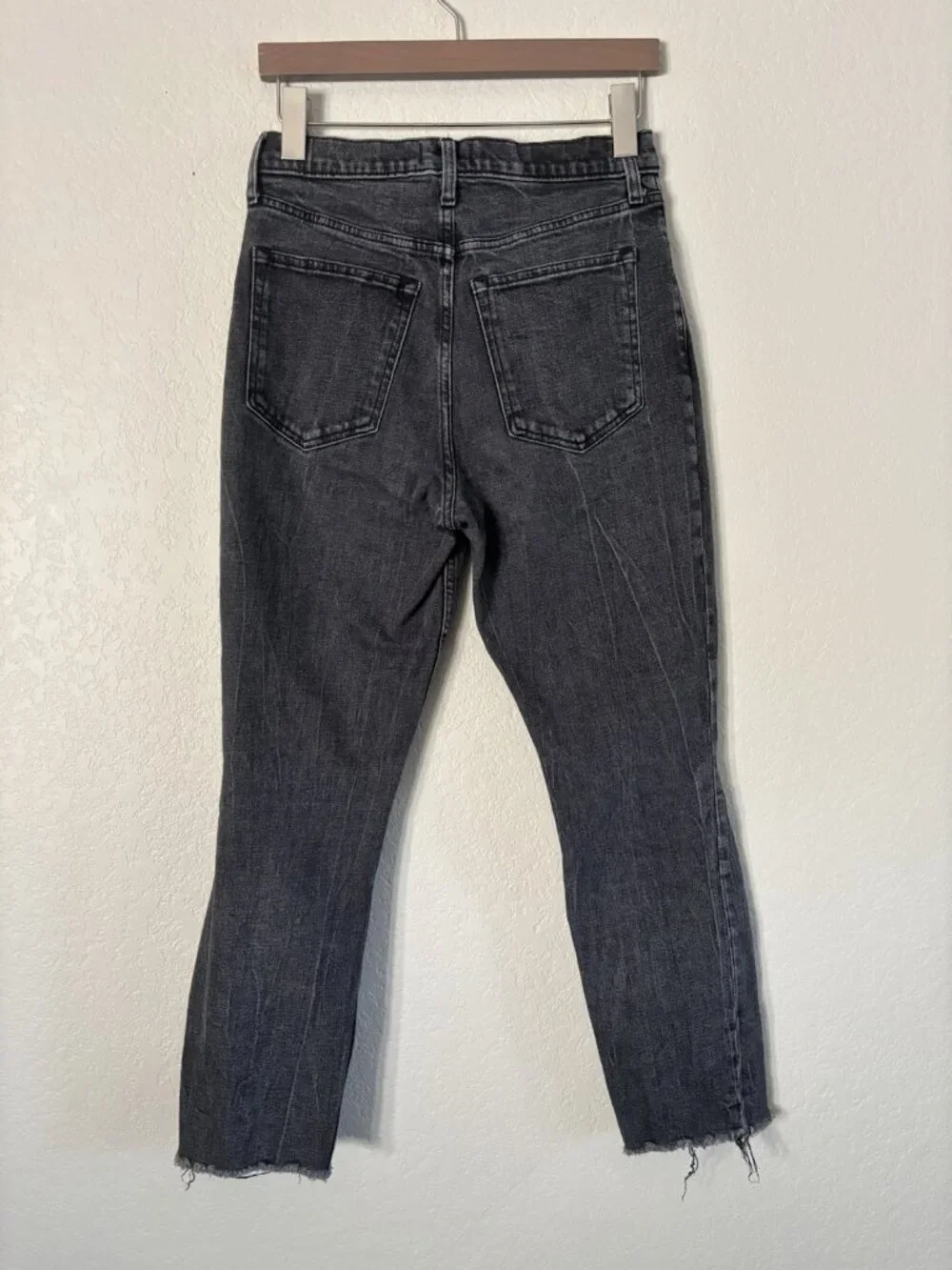 Abercrombie & Fitch Women's Black Jeans Ultra High Rise Mom Jeans Sz 28 6R